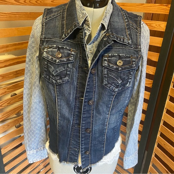 Maurices Dark Denim Vest
Size Medium - Picture 11 of 15